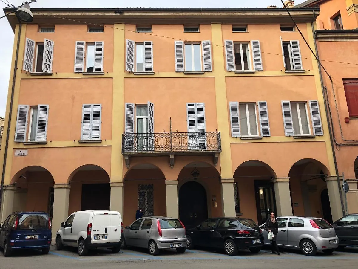 Angolo Via Parigi Hotel Bologna Italy